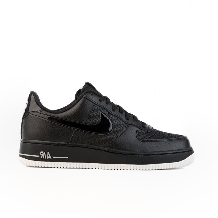 NIKE AIR FORCE 1 '07
Hommes – Noir/Blanc/Argent