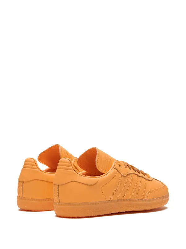 Adidas x Pharrell Williams baskets Humanrace Sichona 'Orange'