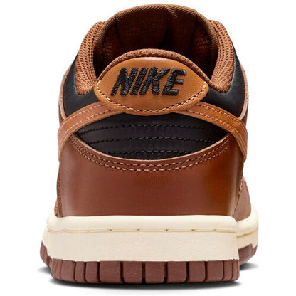 NIKE
DUNK LOW (GS) - Marron
