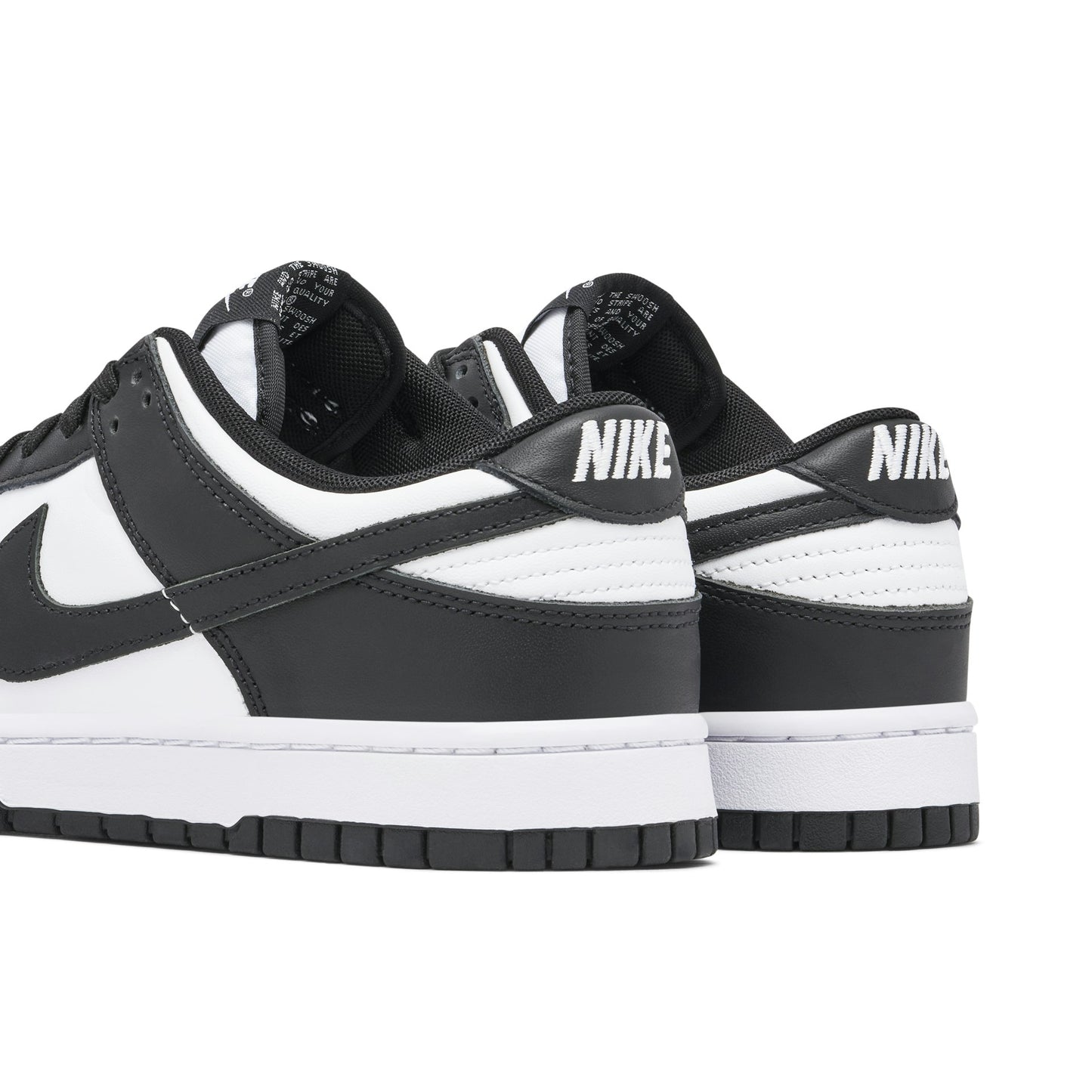 NIKE DUNK LOW RETRO SE SUEDE PANDA