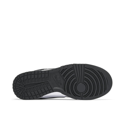 NIKE DUNK LOW RETRO SE SUEDE PANDA