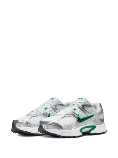 Nike
baskets V5 RNR 'White/Malachite'