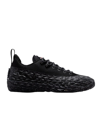 Nike S.T. Charge