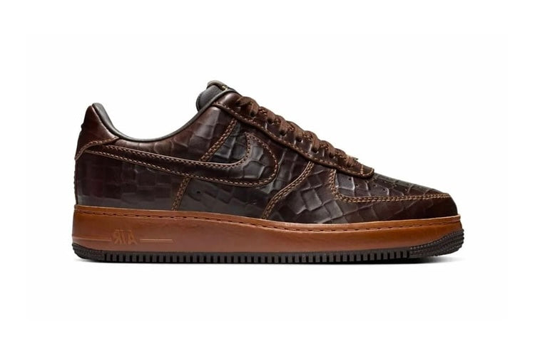 Nike Air Force 1 Low passe en mode luxe avec le coloris « Croc/Fauna Brown
