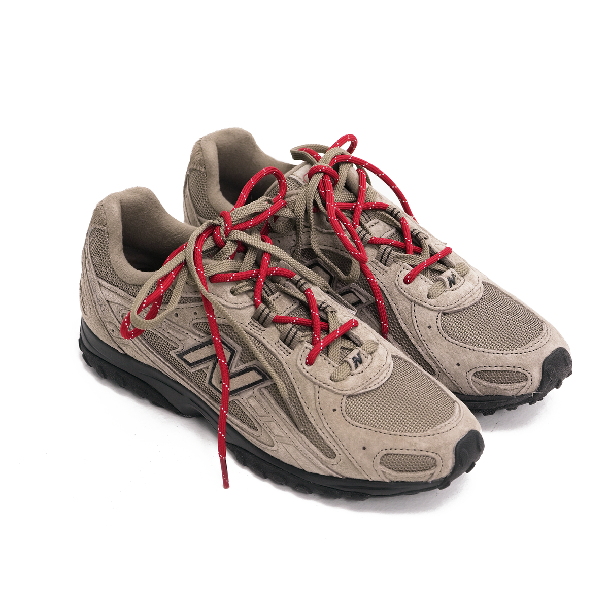 New Balance '204L Year of The Horse - Tan
