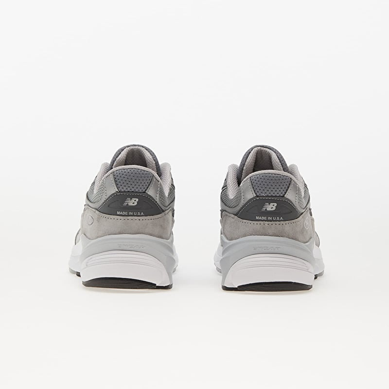 NEW BALANCE 990 V6