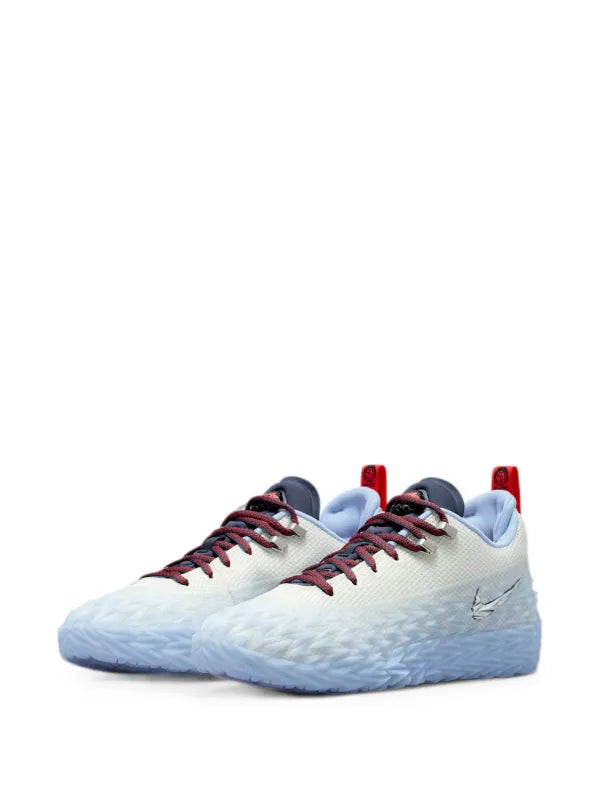 Nike Baskets de basketball « ST Charge Cadillac Cunningham Detroit Tough »