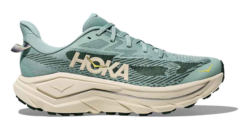Hoka Challenger 8