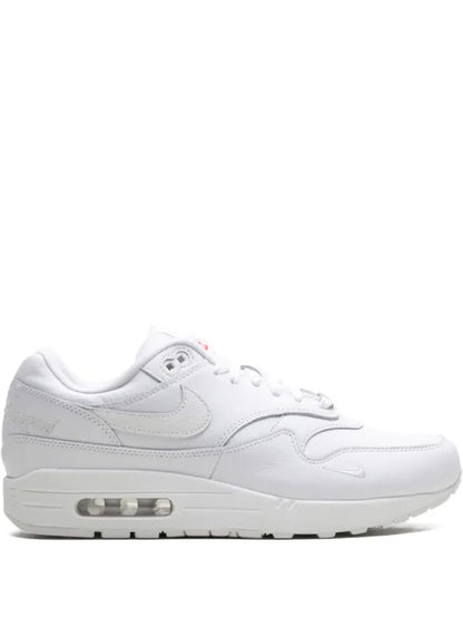 Nike
x Supreme baskets Air Max 1 '87 SP 'Triple White'
