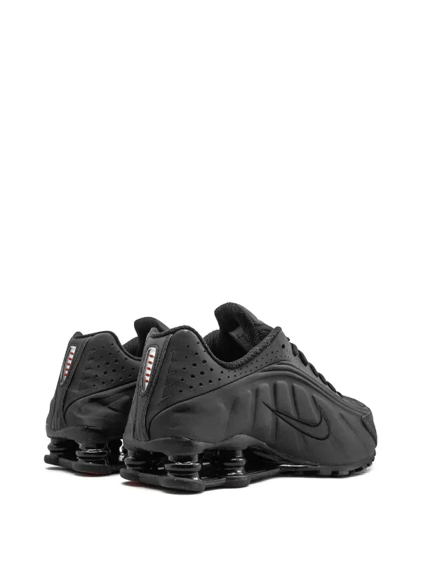 Nike
baskets Shox R4