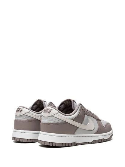 Nike
baskets Dunk Low 'Moon Fossil'