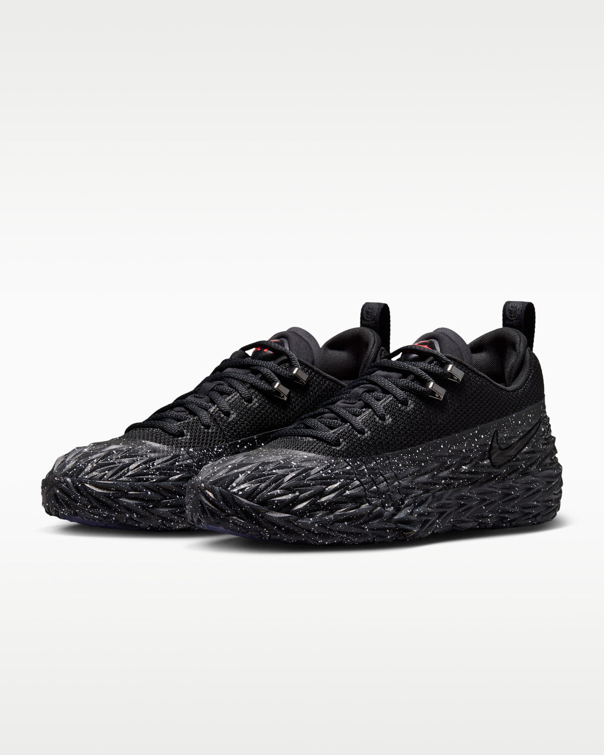 Nike S.T. Charge