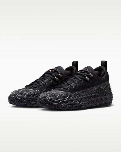 Nike S.T. Charge