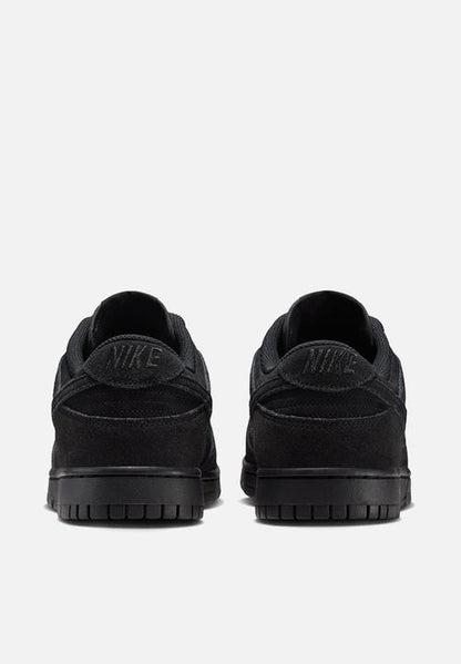Dunk Low Retro SE