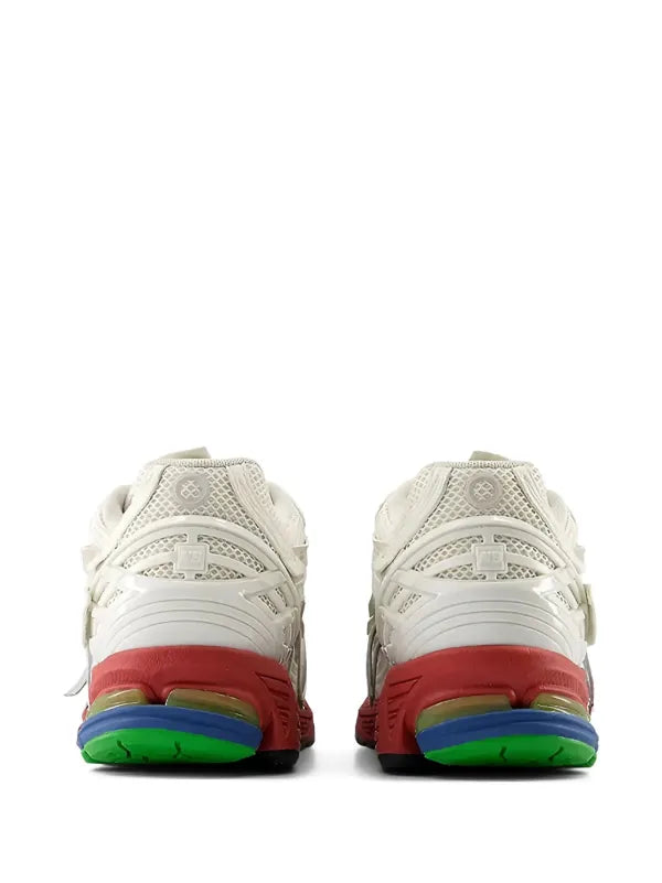 New Balance
baskets 1906A Sea Salt/Astro Dust