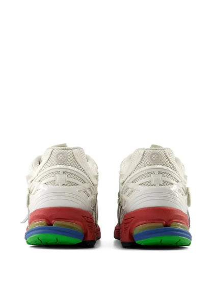 New Balance
baskets 1906A Sea Salt/Astro Dust