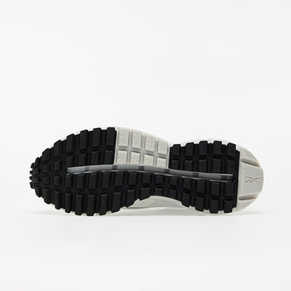 REEBOK ZIG KINETICA EDGE
Trace Grey 1/ White/ Pure Grey 2