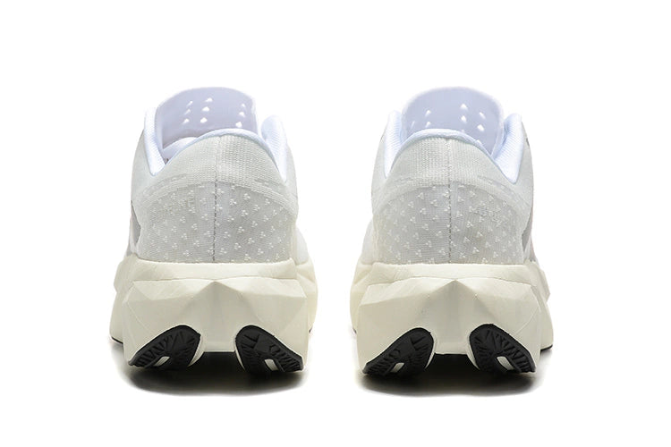 New Balance FuelCell Rebel v4