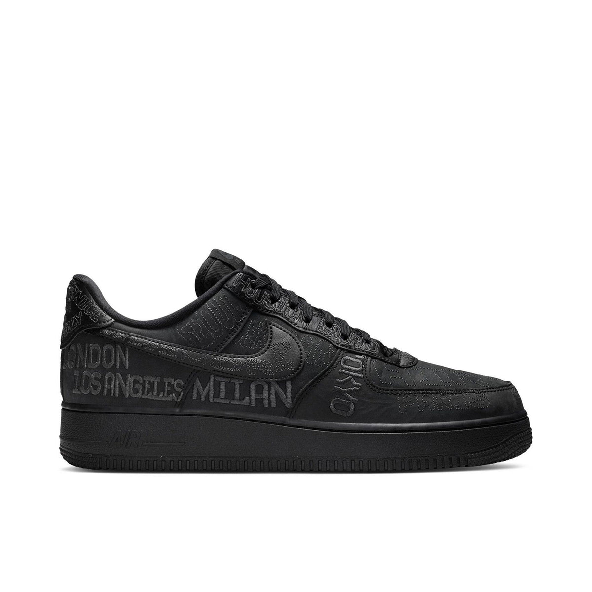 NIKE AIR FORCE 1 LOW WORLD TOUR BLACK