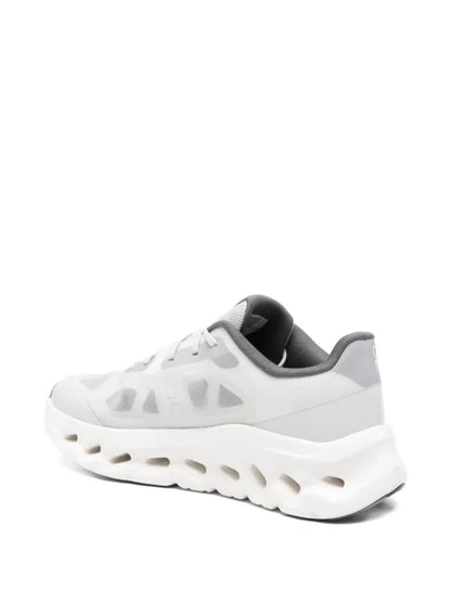 On Cloudtilt Remix lace-up