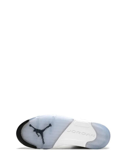 Air Jordan 5 Retro « Metallic Silver »
