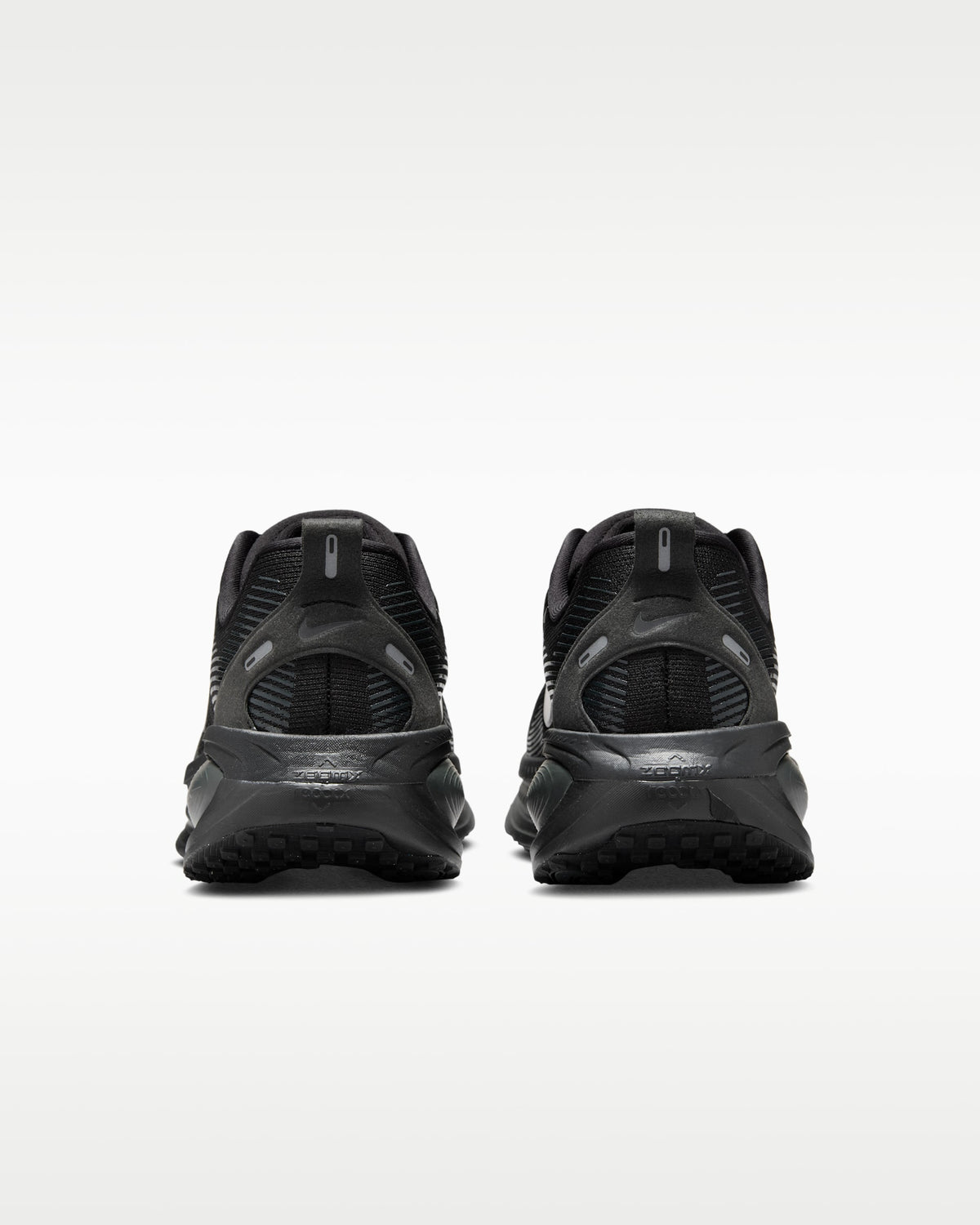 Nike Vomero 18
