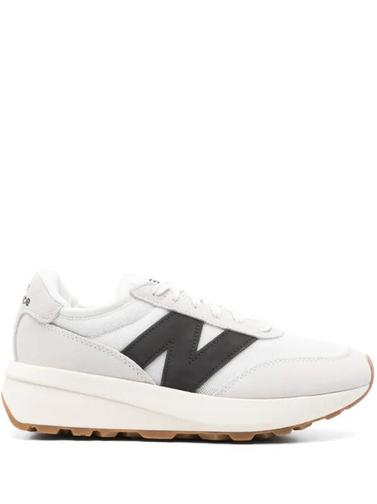 New Balance
baskets 370