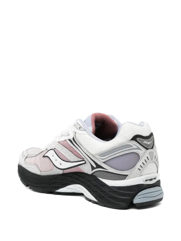 Saucony
baskets ProGrid Omni 9