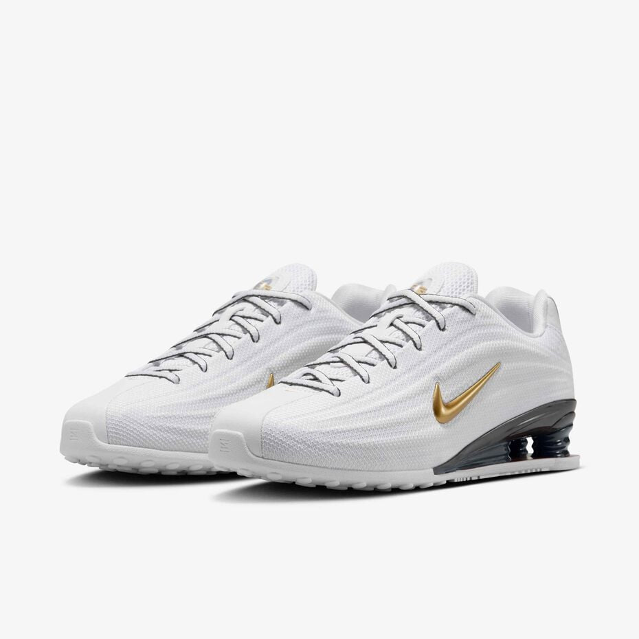 Nike Shox Z
Women's Shoes