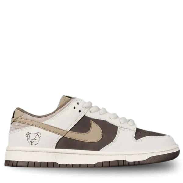 Nike SB Dunk Otomo
Katsuhiro Bear