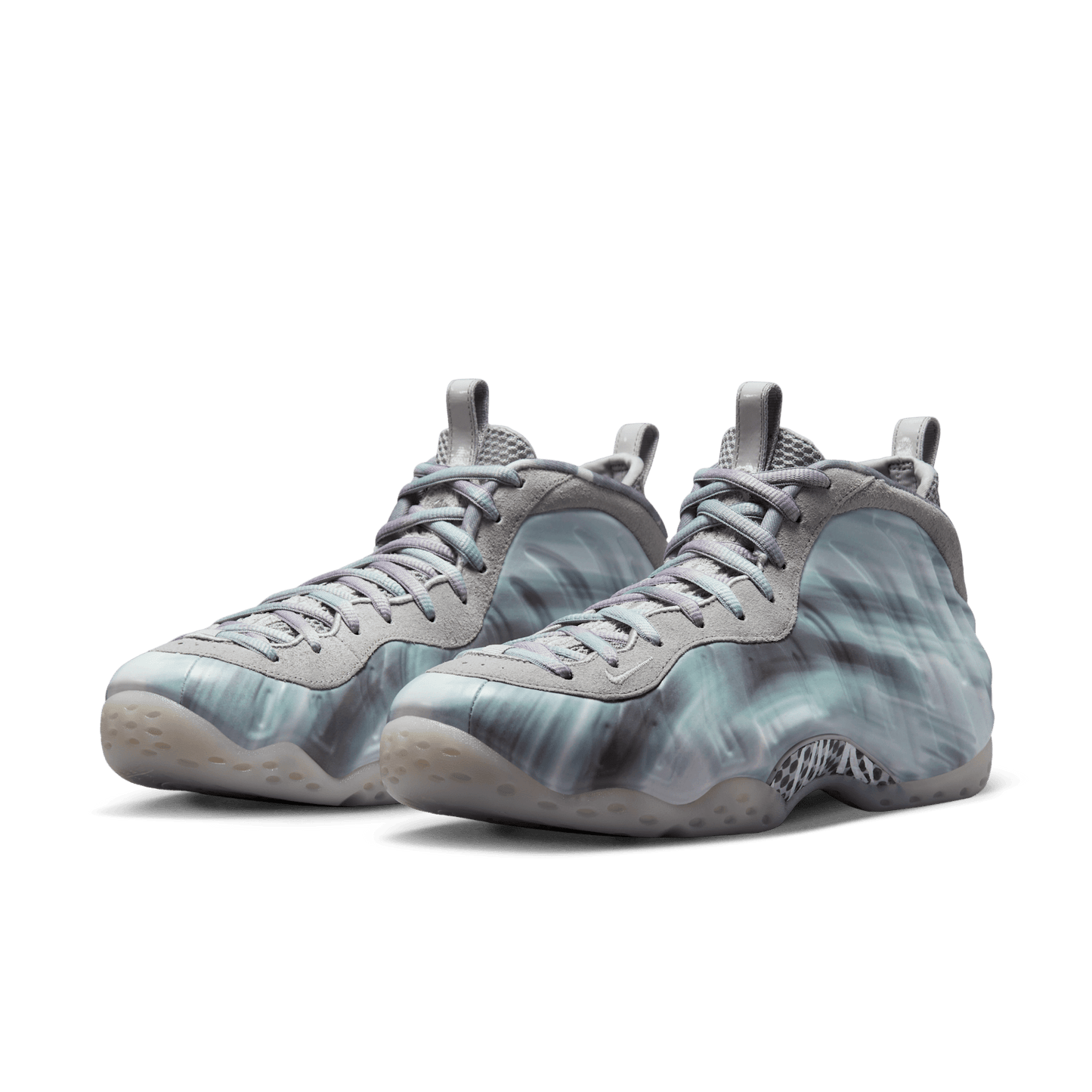 Nike Foamposite One
Tech Grey