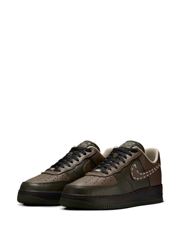 Nike Air Force 1 Low '07 à design perforé