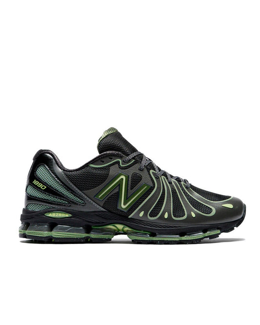 NEW BALANCE 1890
FADED BLACK/UTILITY GREEN