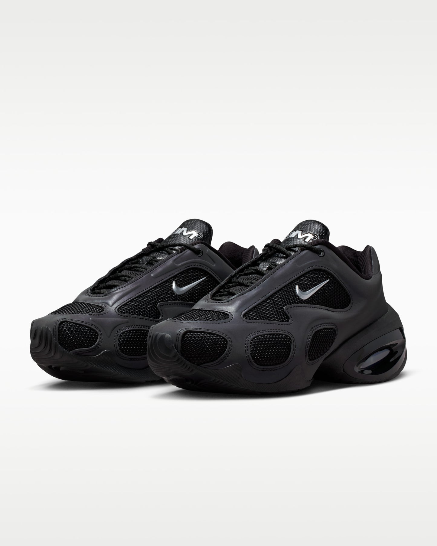 Nike Air Max Muse
Women's Shoes with Reflective Accents