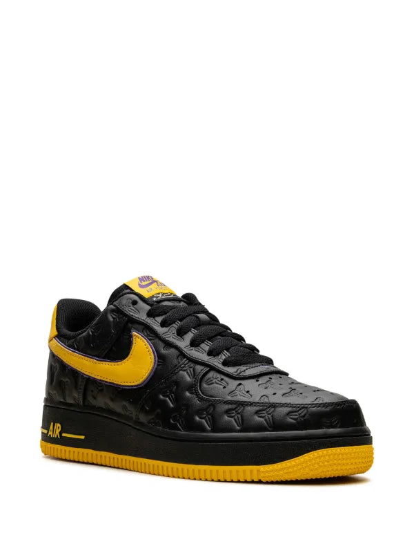 Nike x Kobe Bryant baskets Air Force 1 'Lakers Away - Black/Varsity Maize/Varsity Purple'