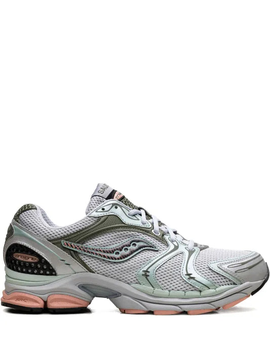 SAUCONY baskets ProGrid Triumph 4 CS