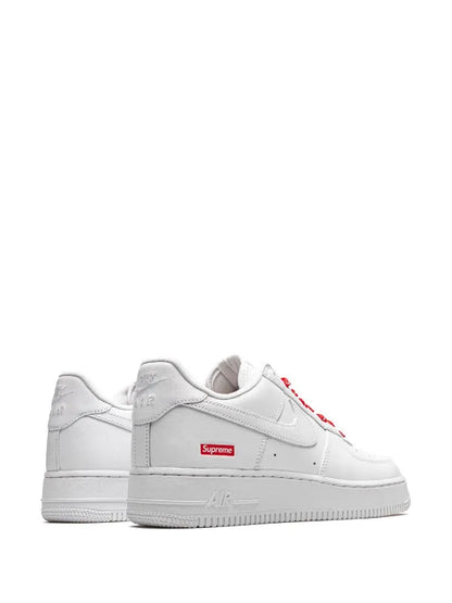 Nike Air Force 1 x supreme